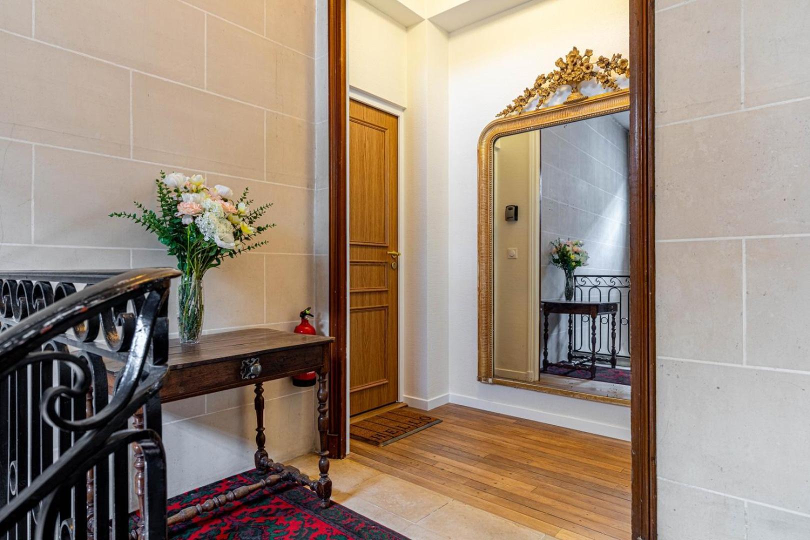 Guestready - Apt Moderne - Direct Champs Elysees Clichy Exterior foto