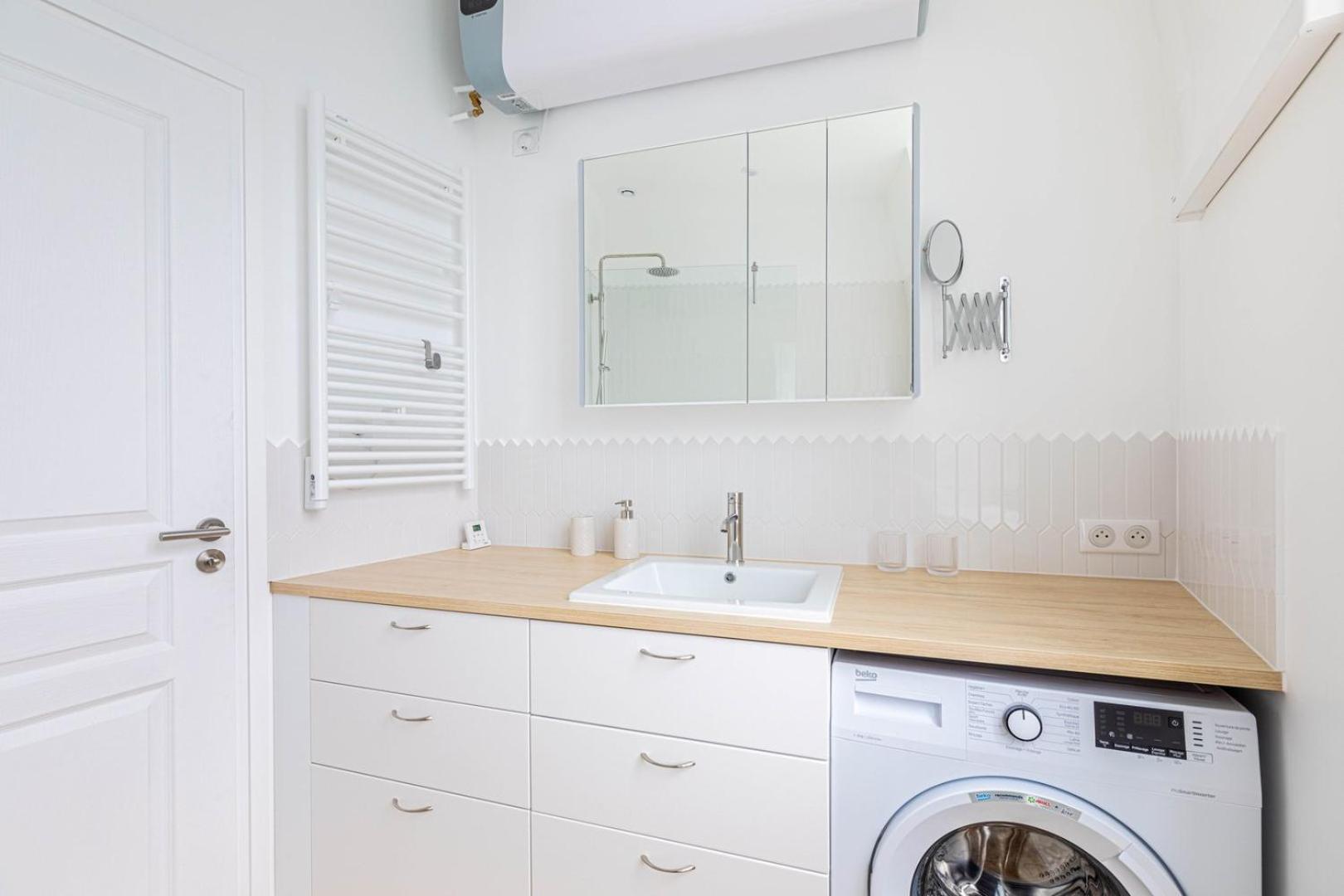 Guestready - Apt Moderne - Direct Champs Elysees Clichy Exterior foto